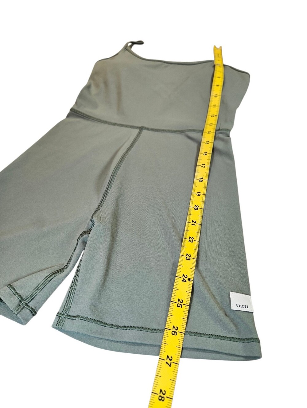 Vuori AllTheFeels Romper Onesie Sage Green Built In Bra XS - Picture 7 of 10
